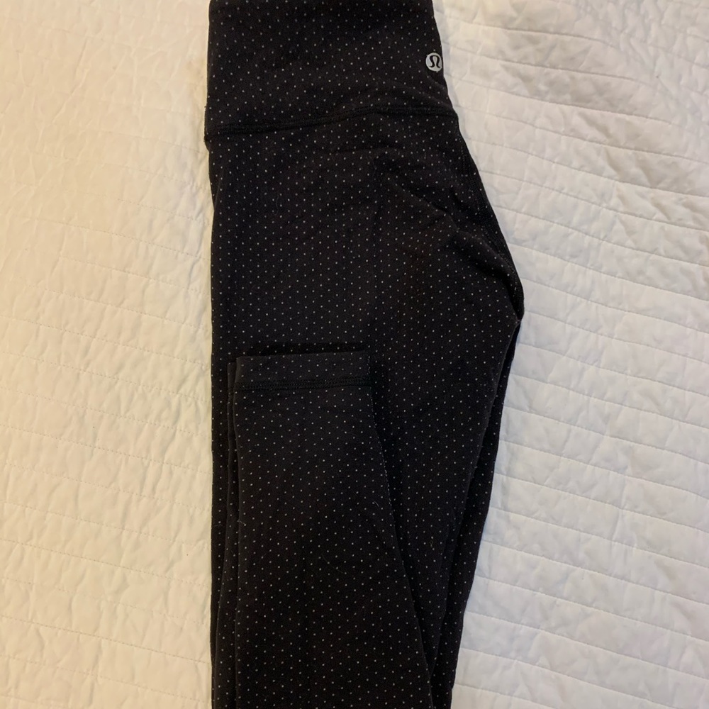 Lulu polkadot leggings